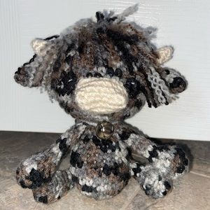 Crochet stuffed toy cow